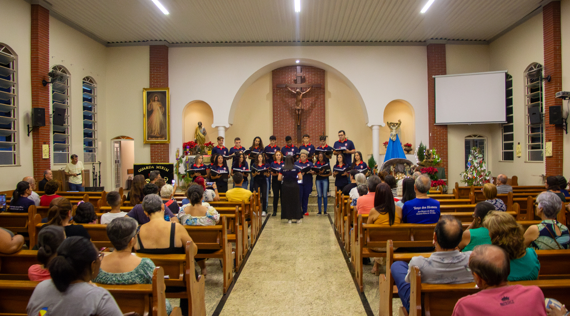 Imagem da notícia 'Coral da GM surpreende com Espetáculos Natalinos'