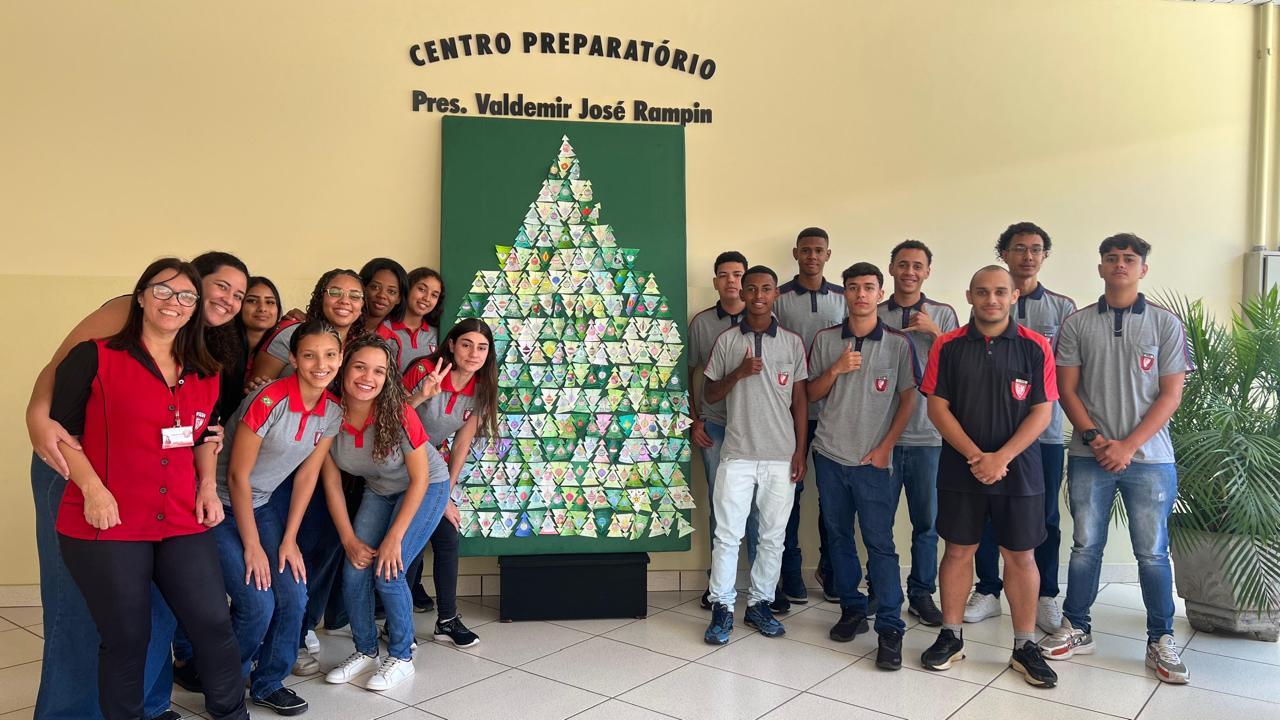 Imagem da notícia 'ENTÃO É NATAL... E ANO NOVO TAMBÉM!'