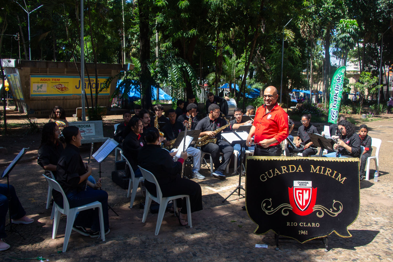 Imagem da notícia 'Banda da Guarda Mirim se apresentou no Jardim Público'