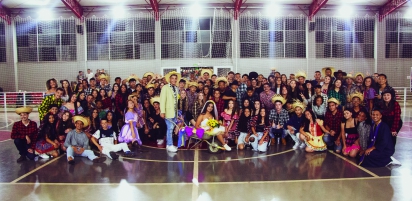 Imagem da notícia 'Festa Junina da Guarda Mirim encanta noite com muita diversão'