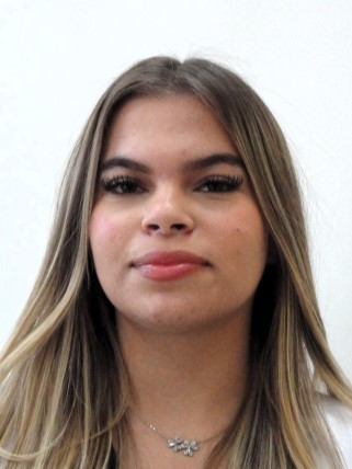 Foto de LARISSA FERNANDA SILVEIRA 