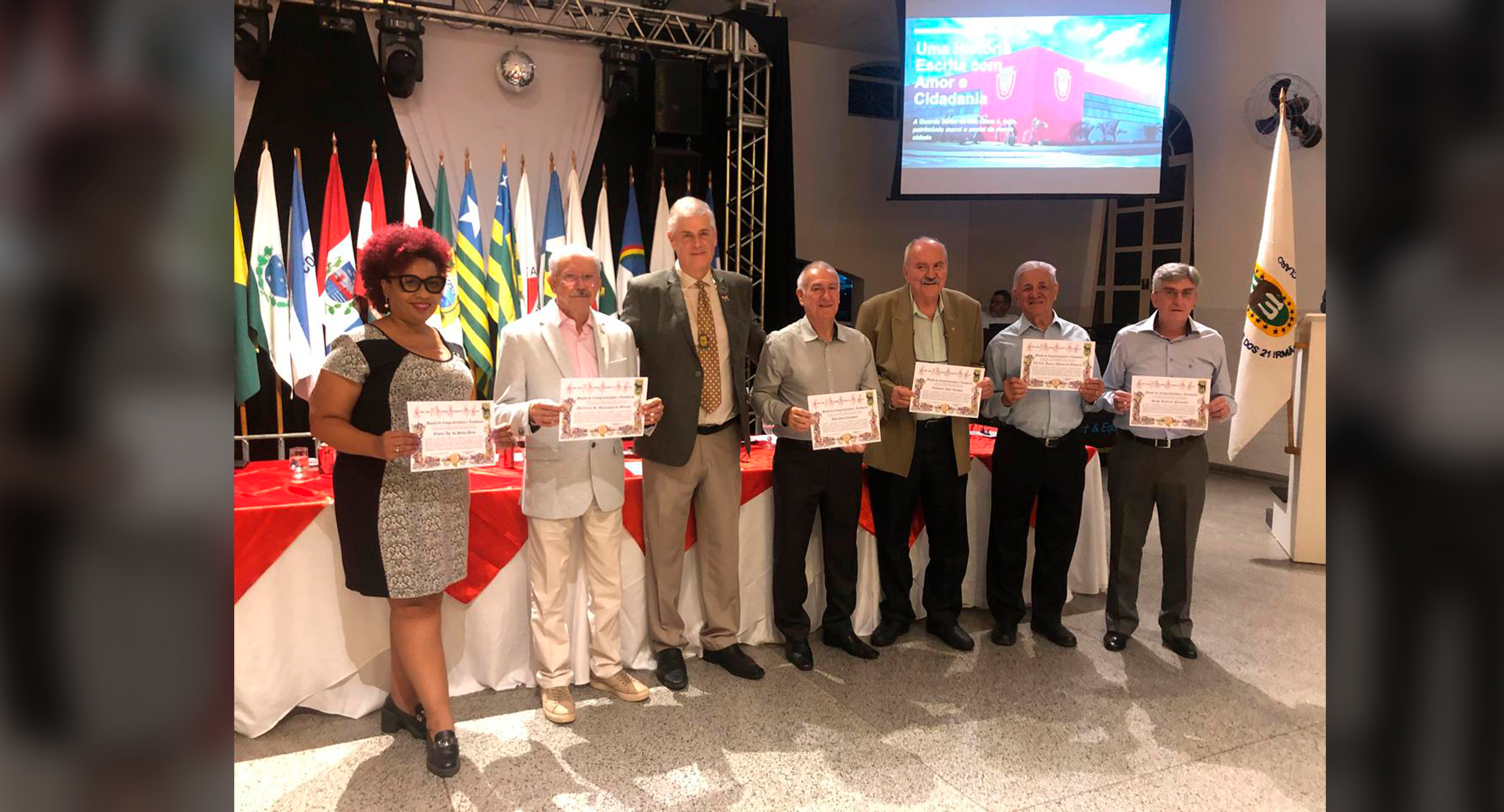 Foto de Clube dos 21 Irmãos Amigos presta homenagem à Guarda Mirim