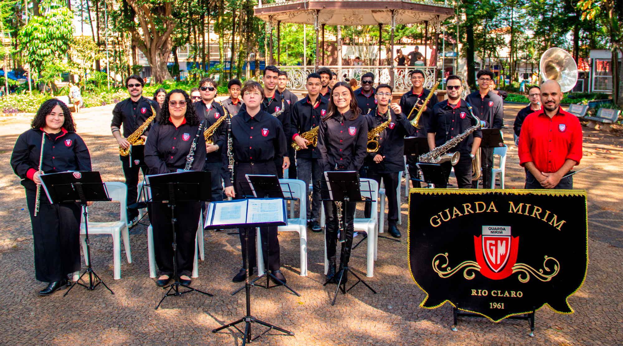 Foto de Banda realiza apresentação em homenagem ao Dia dos Pais